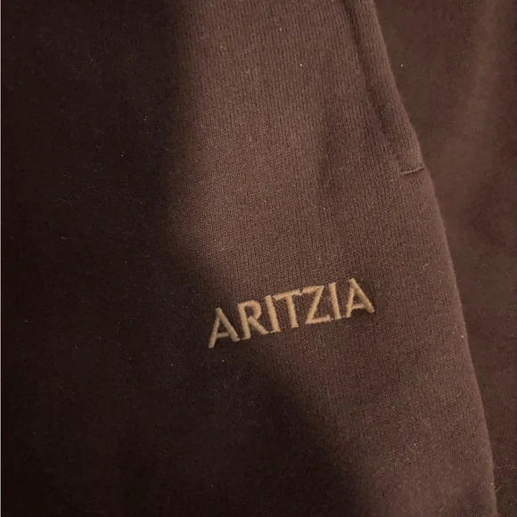 ❌SOLD❌Aritzia mega sweatpants - Picture 3 of 4